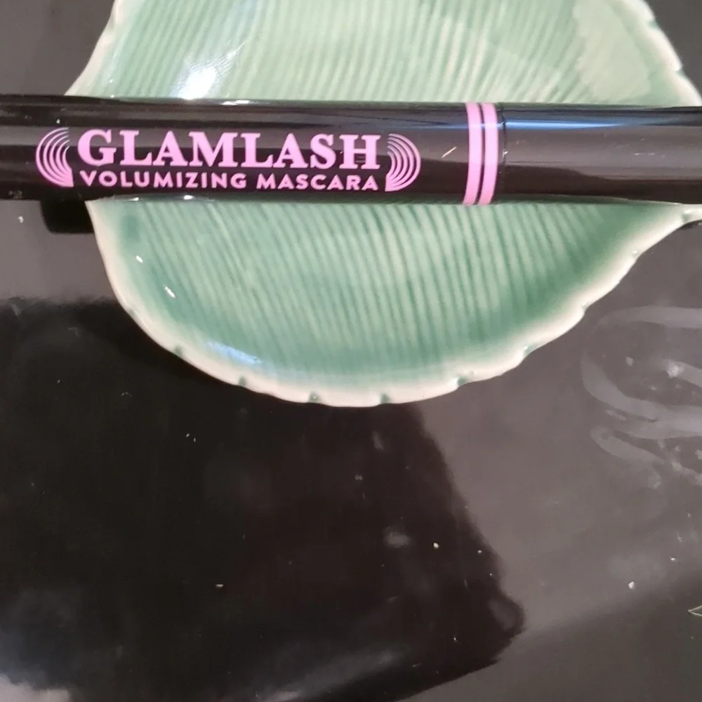 Volumizing Mascara
